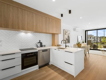 Eastwood Terrace Home! Ready to move in.