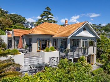 A Quintessential Harbourside Home