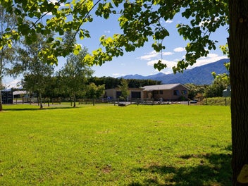 Peaceful and Private Country Living