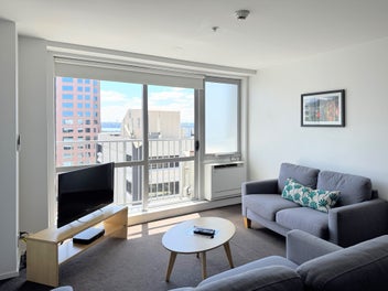 CBD Gem - Breathtaking Views & Prime Invt