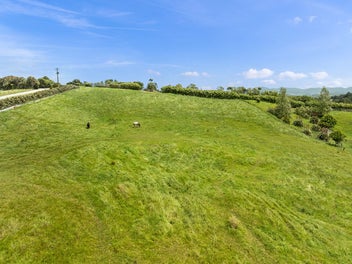 Stunning views in a country setting !