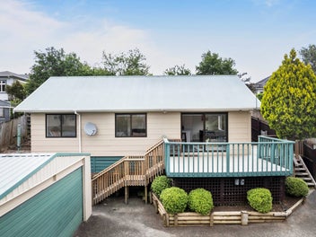Price Heavily Slashed - Owners Upgrading
