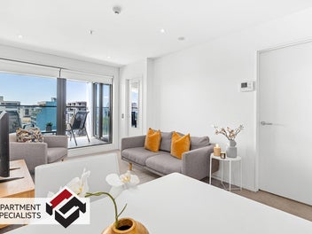 Rise to the Occasion - Sub Penthouse In Urba