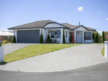 Image 1 of 41