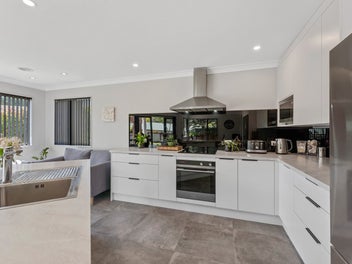 Price Adjustment! 10 Carlow Grove, Birchville!