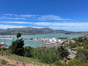 Lyttelton Hillside Fantastic Views -28,000m2
