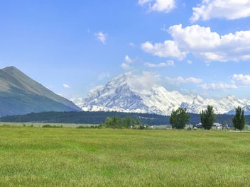 Endless Aoraki Mount Cook Views