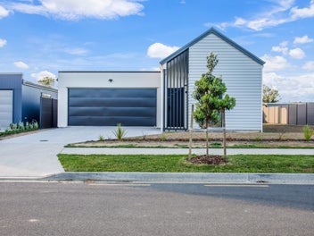 Bayside Kawakawa; Your Oasis by the Sea!