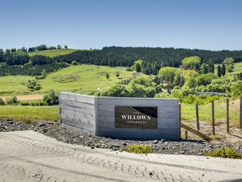 ‘The Willows’ - ignore previous price...