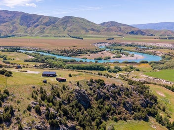 Spectacular River & Mountain Views + Income