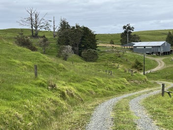 11.86 ha Woolshed lifestyle