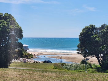 Build your dream coastal retreat