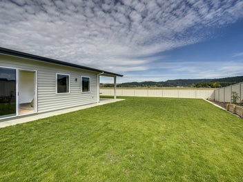 Contemporary and Coastal