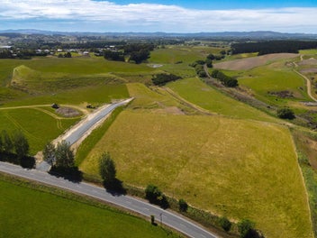 Discover Harris Heights - 7 Lifestyle Blocks