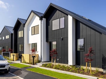 JUST STEPS AWAY FROM RICCARTON MALL - NEW HOME