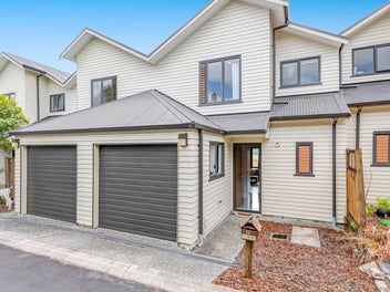 Owner Moving Overseas – Affordable Elegance Awaits