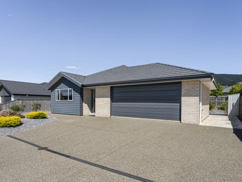 Last chance! Property must be sold!