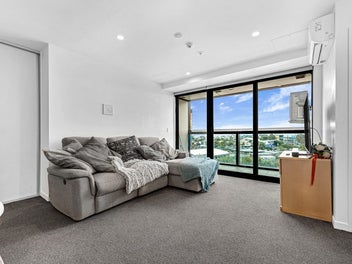 Image 1 of 11