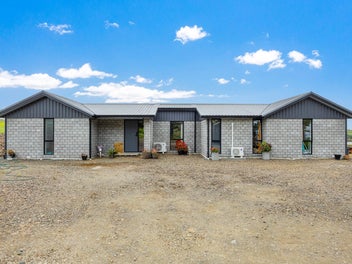 Modern Home, Country Setting