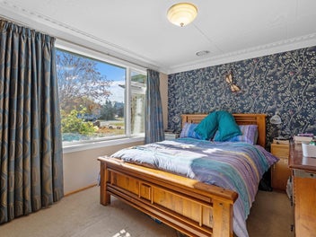 Swell on Welles, spacious 2,757m2 property