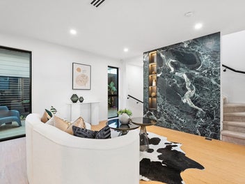 Affordable Luxury - Great Schools