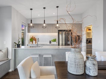 Executive Living with Breathtaking Views