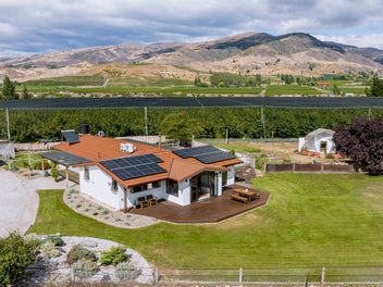 94 Pearson Road - Your Slice of Central Otago