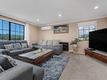 VENDORS RELOCATING - MAKE AN OFFER
