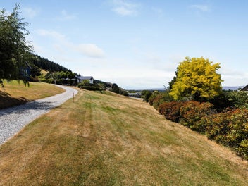 Stunning Views and Space!