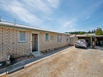 2-Bedroom brick beauty
