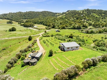 Contemporary Country (Private Valuation $665,000)