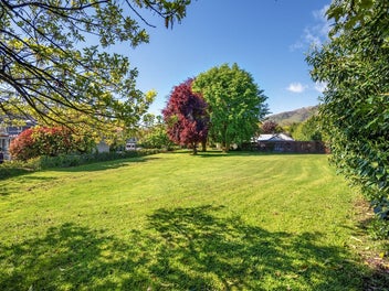 Image 1 of 9