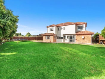 Executive home that needs TLC!