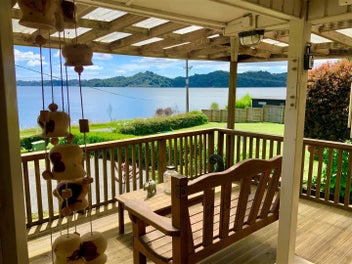 Heavenly Lakeside Lifestyle