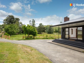 5018m² (-+) Lifestyle Block with Endless Potentia
