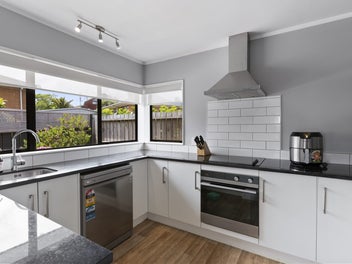 EASY LIVING, PERFECT LOCATION