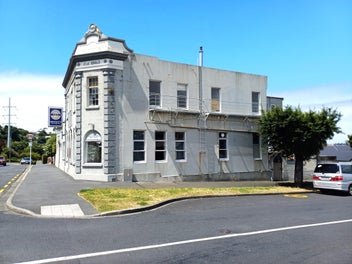 Image 1 of 16