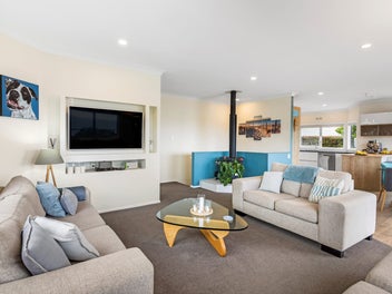Modern Family Haven with all the space