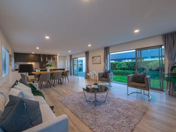HUGE PRICE REDUCTION! CV $1.2m