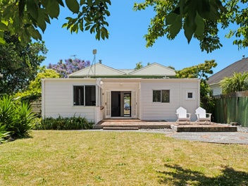 You'd buy it on curb appeal alone!
