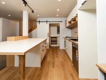 Immaculate 2-Bedroom Townhouse - Prime Location!