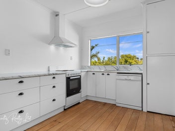 Centrally Located Gem!