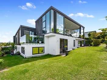 Cinema, Sea Views & Serious Style
