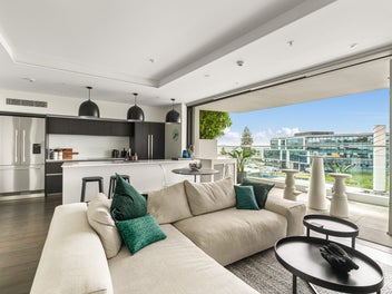 Modern Urban Living in the Heart of Newmarket