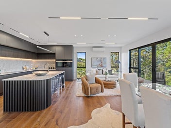 Grand Home For Luxury Lifestyle Living