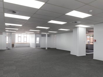 Image 1 of 6