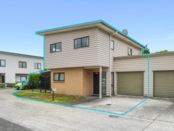 Hottest 4 Bed Deal in Avondale! FREEHOLD Title