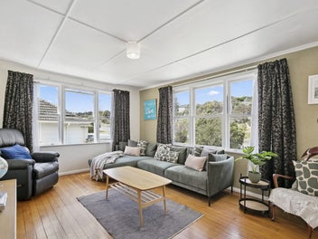 Priced to Sell!!! BEO $575,000