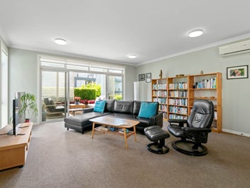 New Price - Owners Leaving The Country - Must Sell