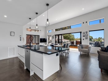 Sophisticated easycare lifestyle